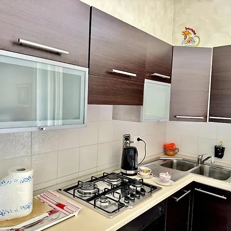 300 Mt Near The Sea And The Station Exclusive * Albenga