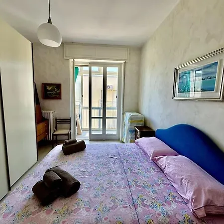 Lejlighed 300 Mt Near The Sea And The Station Exclusive Albenga
