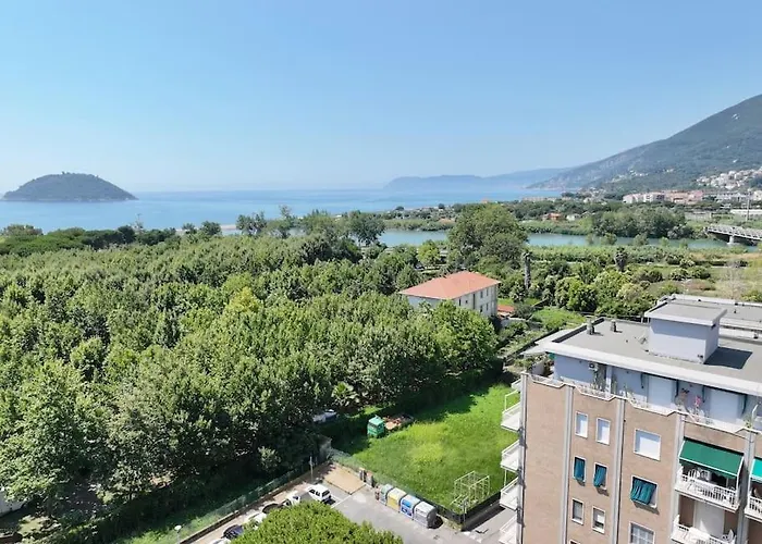 Lejlighed 300 Mt Near The Sea And The Station Exclusive Albenga