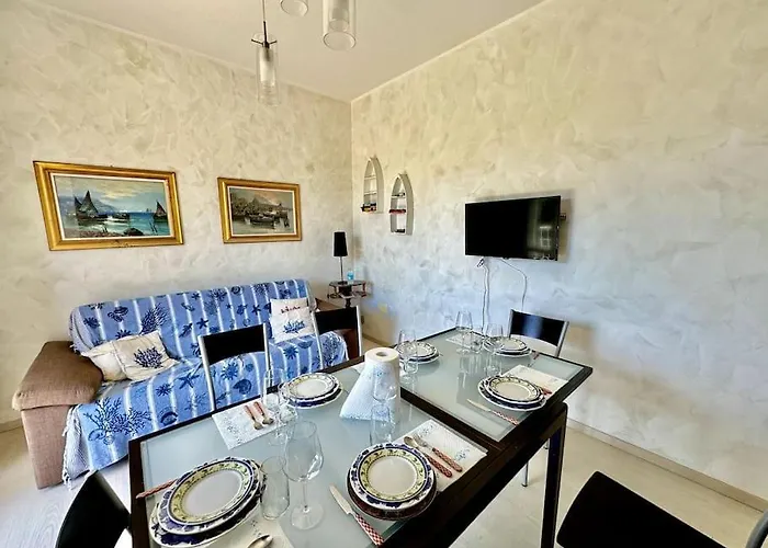 300 Mt Near The Sea And The Station Exclusive * Albenga